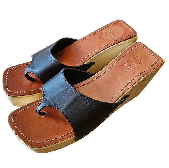 Brown's ID Women's Boho Leather Wooden Wedge Sandal Size EU 39. - Picture 3 of 9